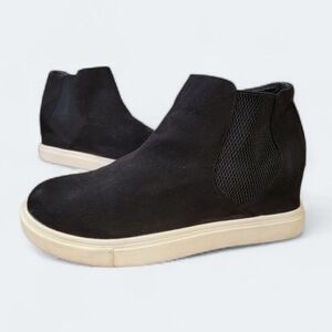 Madden Girl Black Faux Suede Hidden Wedge High Top Sneakers Size 7